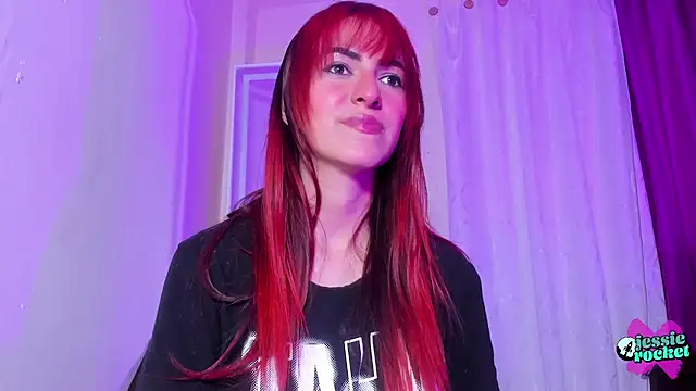 jessierocketx online show from October 2025 05:14:02 PM