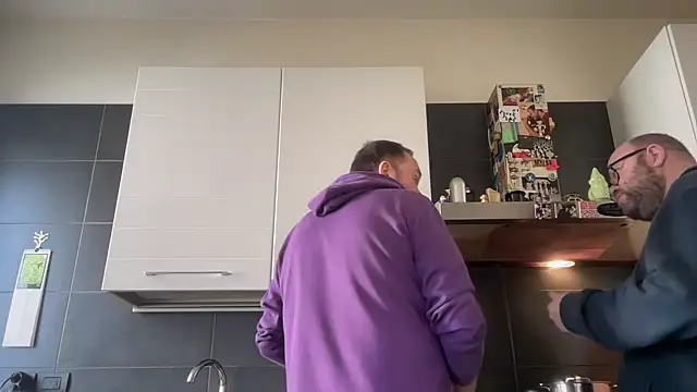 theitalianbear online show from March 2026 12:34:01 PM