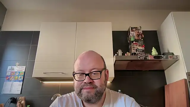 Snapshot of theitalianbear chatting on January 2026 01:59:01 PM theitalianbear online show from January 2026 01:59:01 PM