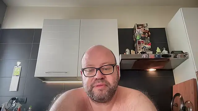 theitalianbear online show from May 2026 07:16:01 AM