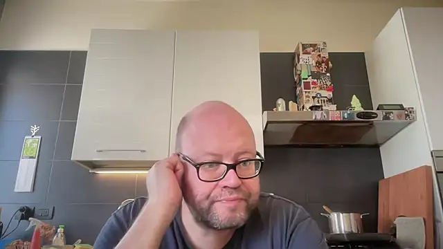 theitalianbear online show from May 2026 09:23:01 AM