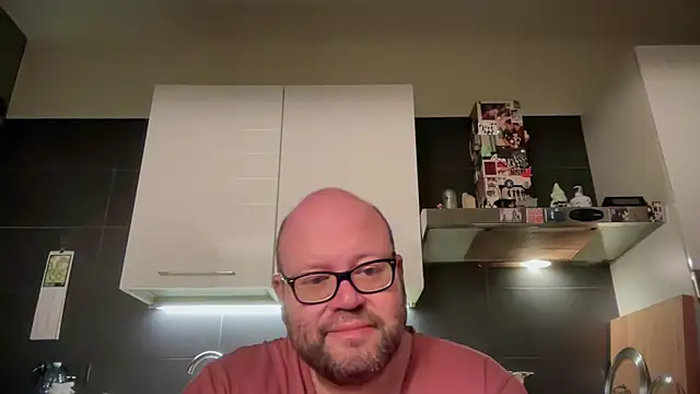 theitalianbear online show from May 2026 07:22:02 PM