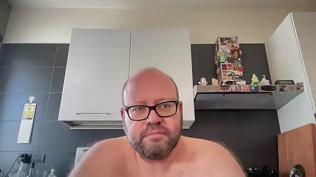 theitalianbear online show from June 2026 08:45:02 AM