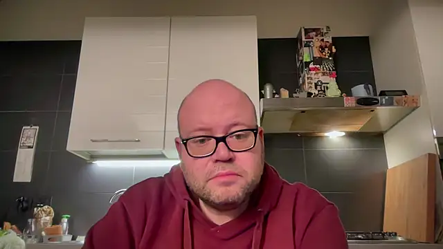 Snapshot of theitalianbear chatting on January 2025 05:59:02 PM theitalianbear online show from January 2025 05:59:02 PM