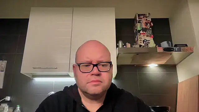 Snapshot of theitalianbear chatting on February 2025 05:30:02 AM theitalianbear online show from February 2025 05:30:02 AM