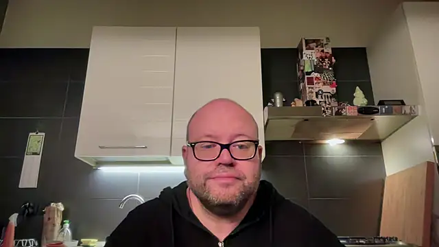 theitalianbear online show from March 2026 03:30:02 AM