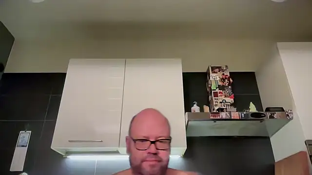 theitalianbear online show from July 2026 02:01:02 AM