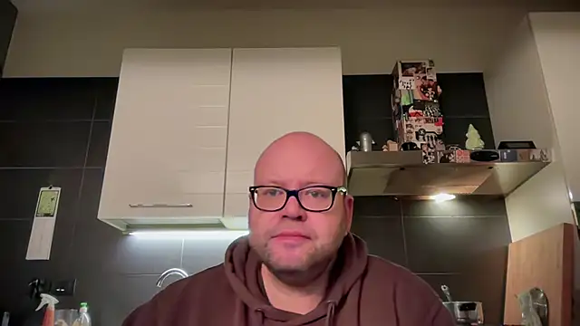 theitalianbear online show from March 2026 07:12:02 PM