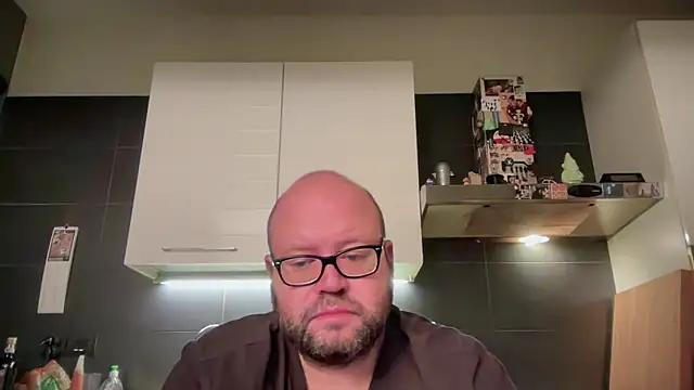 Snapshot of theitalianbear chatting on November 2025 03:21:02 AM theitalianbear online show from November 2025 03:21:02 AM