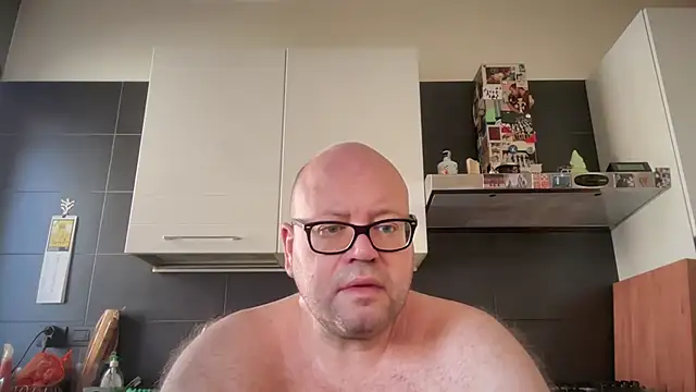 theitalianbear online show from June 2026 04:27:01 PM