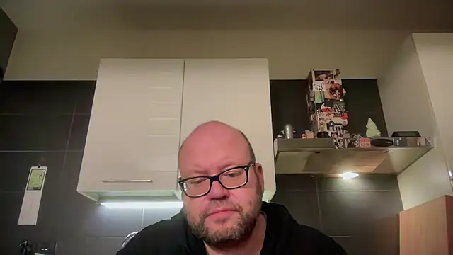 theitalianbear online show from March 2026 02:15:01 AM