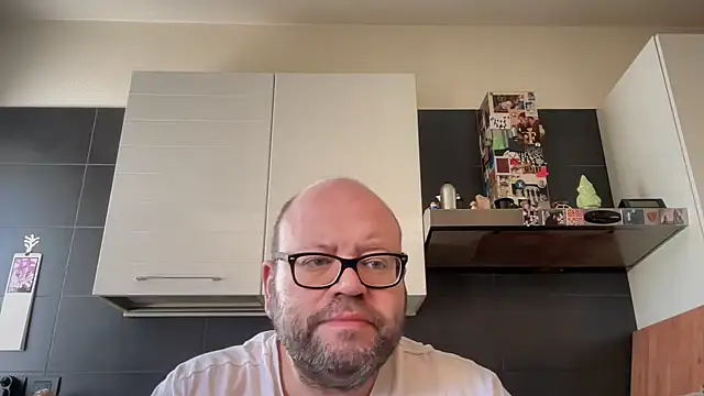 theitalianbear online show from April 2026 08:31:01 AM