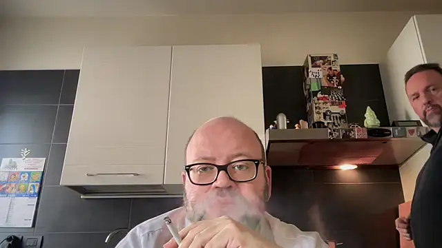 Snapshot of theitalianbear chatting on January 2026 12:45:01 PM theitalianbear online show from January 2026 12:45:01 PM