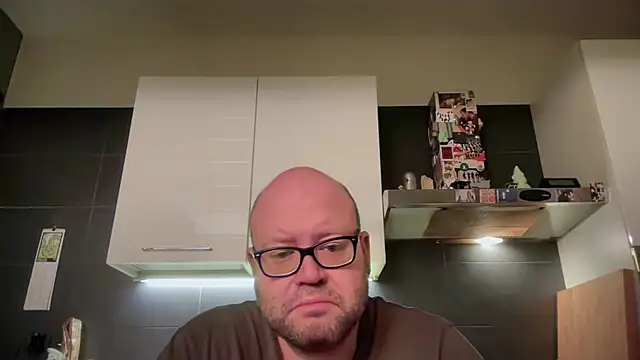 theitalianbear online show from May 2026 01:52:01 AM