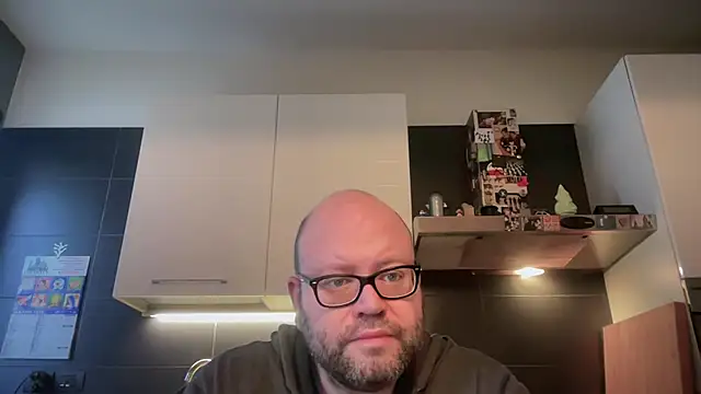 Snapshot of theitalianbear chatting on January 2026 08:29:02 AM theitalianbear online show from January 2026 08:29:02 AM