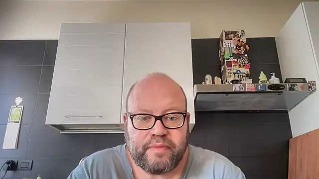 theitalianbear online show from May 2026 07:39:02 AM