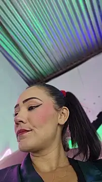 Lia coquine online show from August 2026 11:31:02 PM