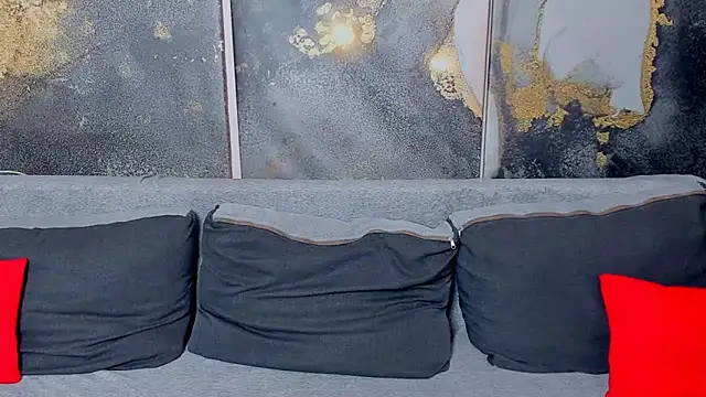 Stuning  Lily online show from April 2026 08:43:02 AM