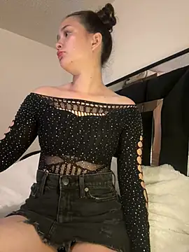 CalixtaLove online show from July 2026 03:46:01 AM