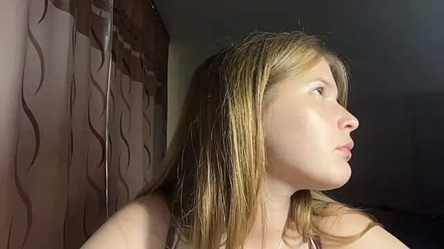 FayePapakostas online show from July 2026 04:44:02 AM