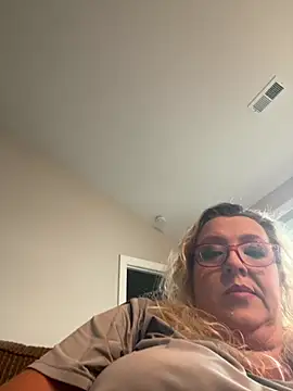 Snapshot of IntimateCpl chatting on August 2026 02:33:02 PM IntimateCpl online show from August 2026 02:33:02 PM
