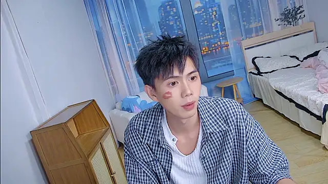 xiaoyang-FF online show from July 2026 08:52:02 PM