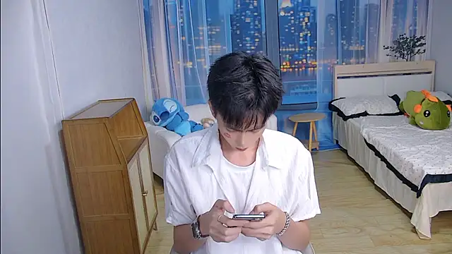 xiaoyang-FF online show from July 2026 05:34:01 PM