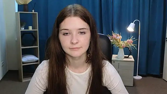 Snapshot of KatelynnGilson chatting on August 2026 03:59:01 AM KatelynnGilson online show from August 2026 03:59:01 AM