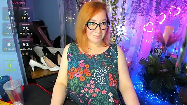 EllieFantastique online show from March 2025 09:00:02 PM