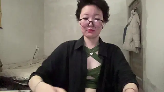 warmdew online show from July 2026 10:36:01 AM