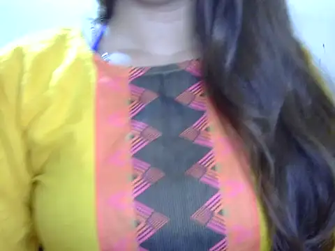 SleekAura online show from July 2026 02:32:01 AM