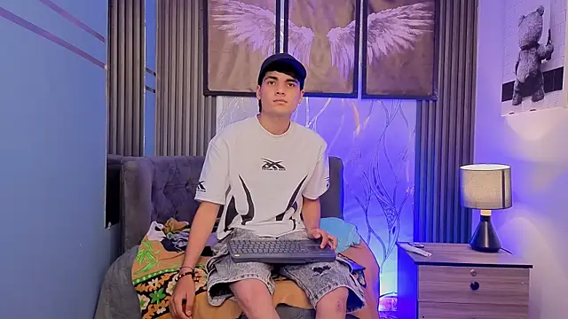 daimon stan online show from July 2026 08:08:02 PM