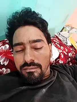 Snapshot of heemanshi chatting on August 2026 07:25:02 AM heemanshi online show from August 2026 07:25:02 AM