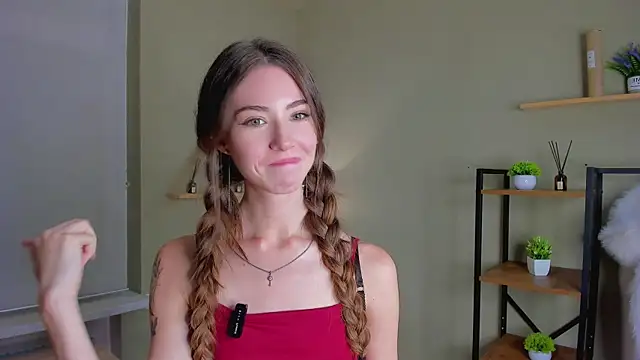 Cutie Putie online show from July 2026 11:09:01 AM