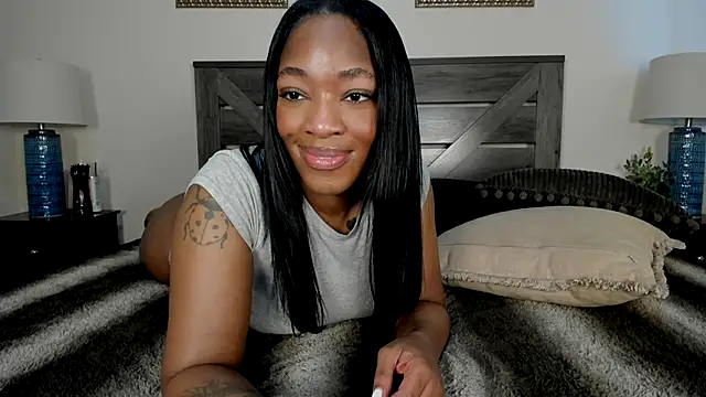 nicolesolace online show from June 2026 09:09:02 PM