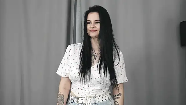 Snapshot of AngeliaThiengtham chatting on August 2026 08:48:02 PM AngeliaThiengtham online show from August 2026 08:48:02 PM