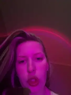 HollyClark  online show from August 2026 08:38:02 PM