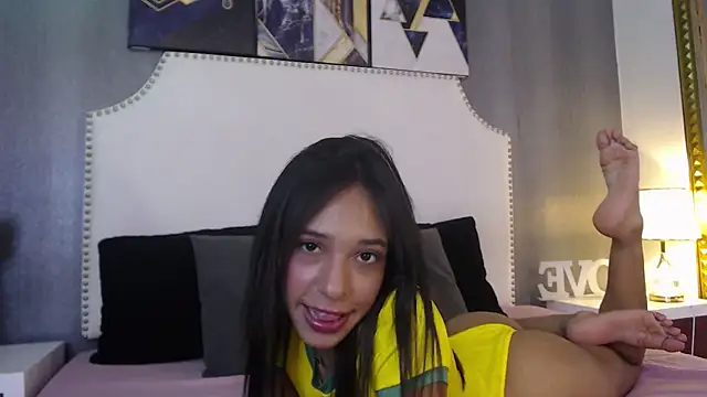 Snapshot of JennaWilliamss chatting on August 2026 07:12:02 PM JennaWilliamss online show from August 2026 07:12:02 PM