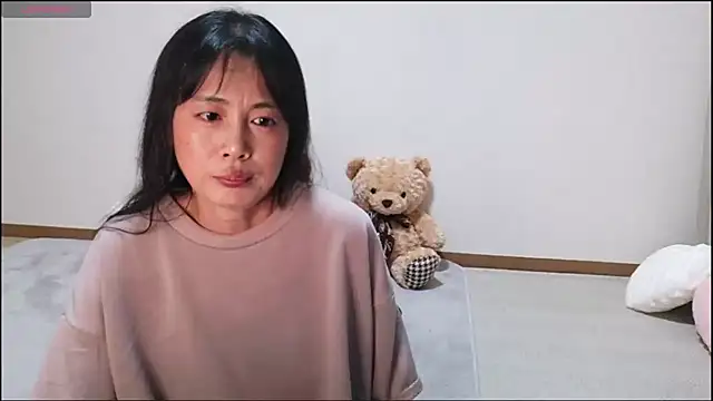 Snapshot of shioyakisoba chatting on August 2026 11:05:02 AM shioyakisoba online show from August 2026 11:05:02 AM