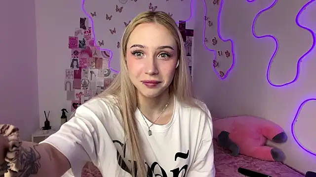 arilove  online show from August 2026 07:27:01 AM
