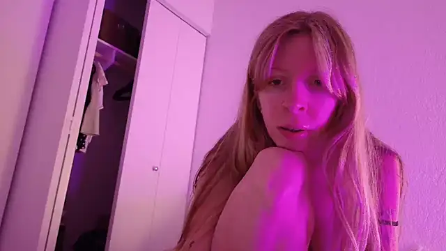 Lilbaely online show from July 2026 06:35:02 AM
