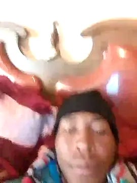 smallboybigde online show from August 2026 07:46:02 AM
