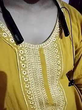 Pooja kumari 001 online show from July 2026 04:37:02 PM