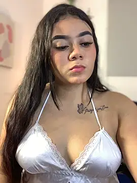 Snapshot of _AlessandraRose_ chatting on July 2026 07:55:02 PM AlessandraRose online show from July 2026 07:55:02 PM