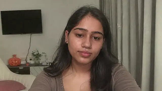 Snapshot of Rekha_52 chatting on August 2026 08:18:02 PM Rekha 52 online show from August 2026 08:18:02 PM
