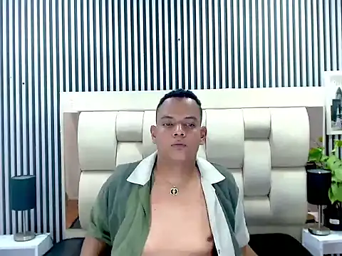 Papi 95 online show from August 2026 12:58:01 PM
