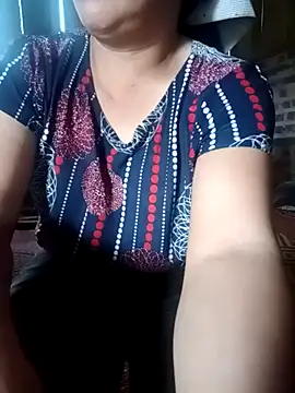 Snapshot of Mai-lanzz chatting on August 2026 03:59:01 AM Mai-lanzz online show from August 2026 03:59:01 AM
