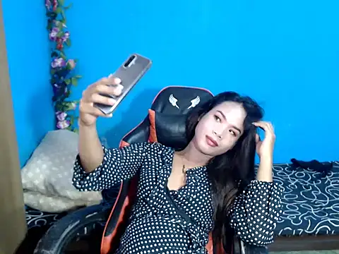 Snapshot of venustheg0ddess chatting on November 2025 01:09:01 AM venustheg0ddess online show from November 2025 01:09:01 AM