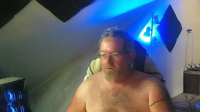 Snapshot of PervTrucker2 chatting on August 2026 09:24:01 PM PervTrucker2 online show from August 2026 09:24:01 PM