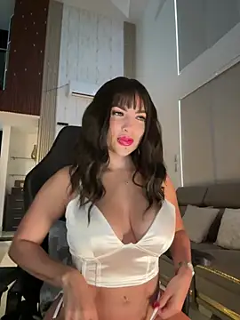 HannaBeckett online show from March 2025 12:23:01 PM